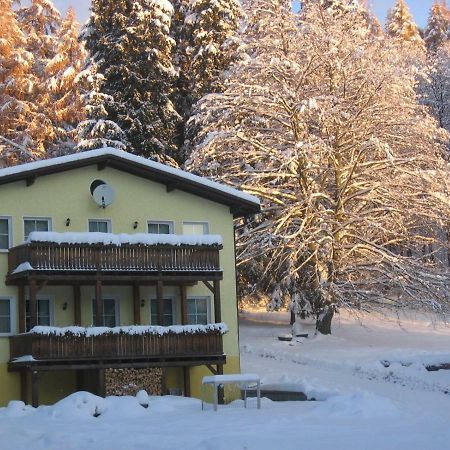 Feriendorf Waldfrieden Suhl Exteriör bild